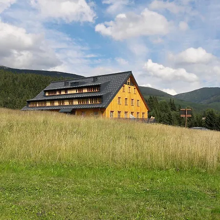 Jeleni Boudy Apartmán *