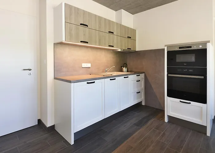 Jeleni Boudy Apartamento *