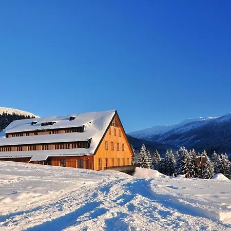 Jeleni Boudy Appartement *