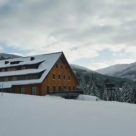 Jeleni Boudy * Špindlerŭv Mlýn