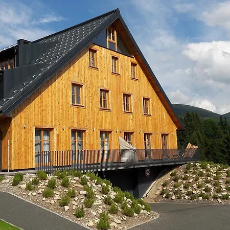 Jeleni Boudy Špindlerŭv Mlýn